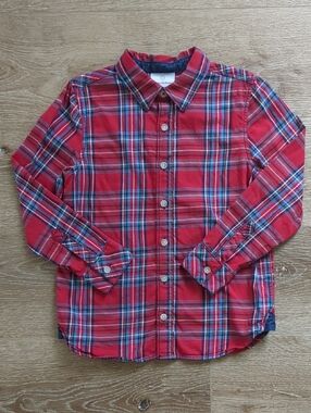 Hanna Andersson Boys Red Green Plain Long Sleeve Buttondown Size 5 Or 110